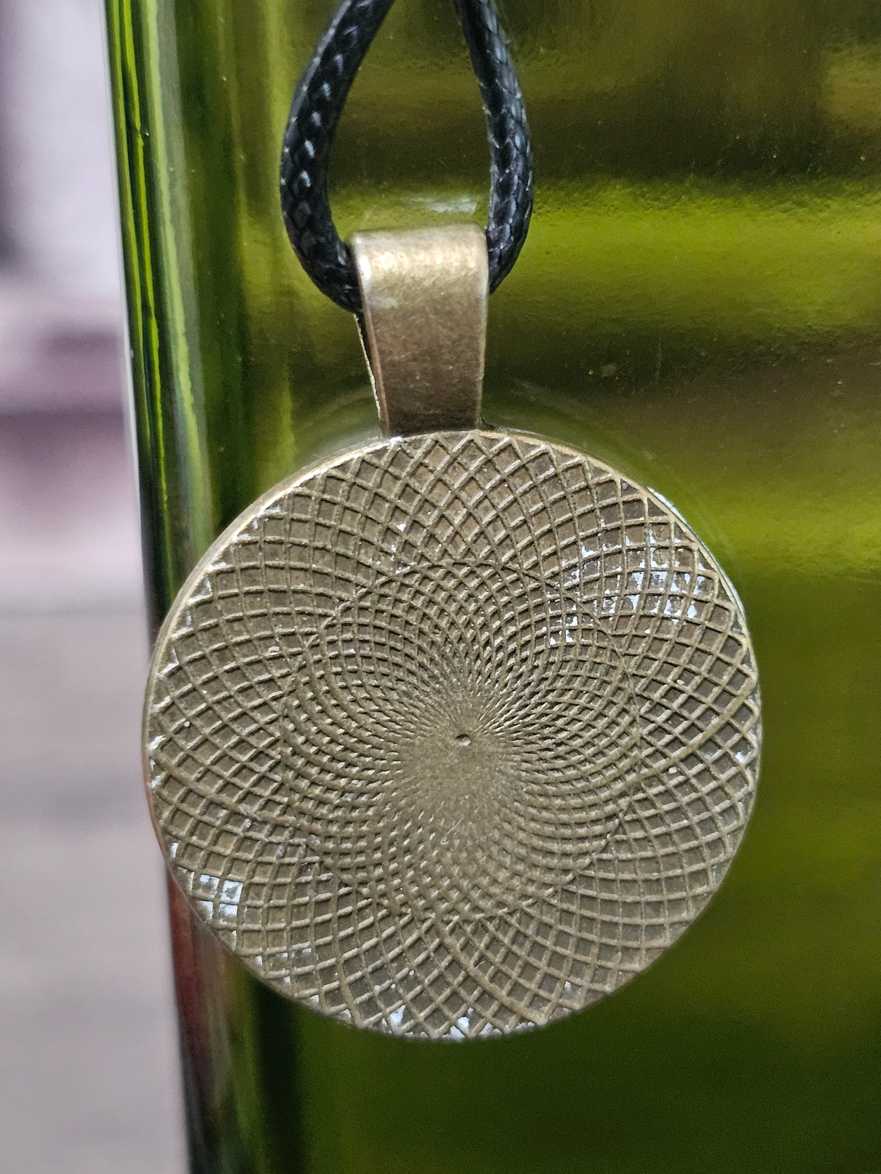 Sylva model iron land plate pendant – photo 5